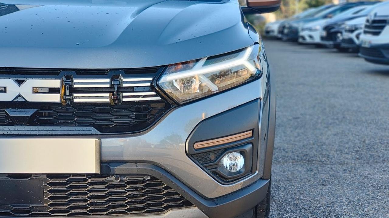 Dacia “Jogger Hybrid 140” modelini satışa sundu